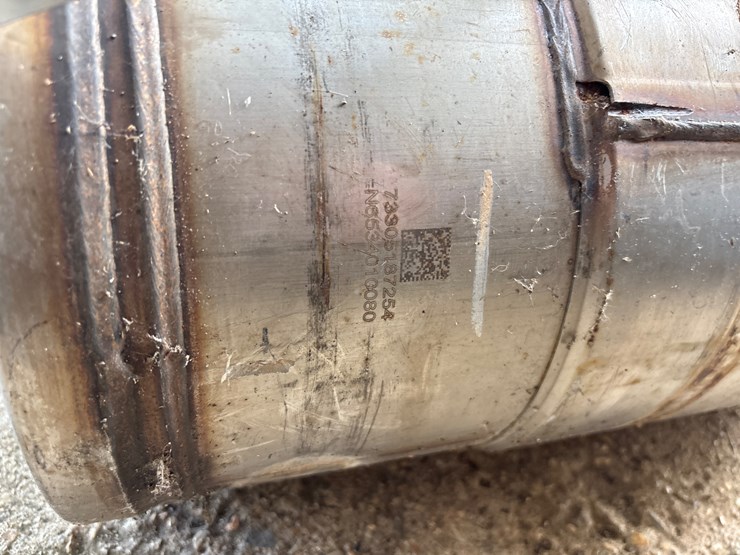 #401-•-komatsu-exhaust-cleaner-image-3