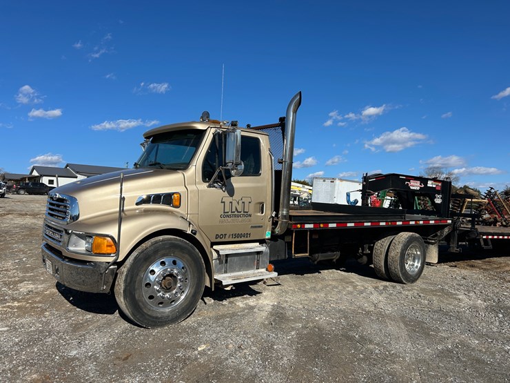 2004-sterling-acterra-image-1