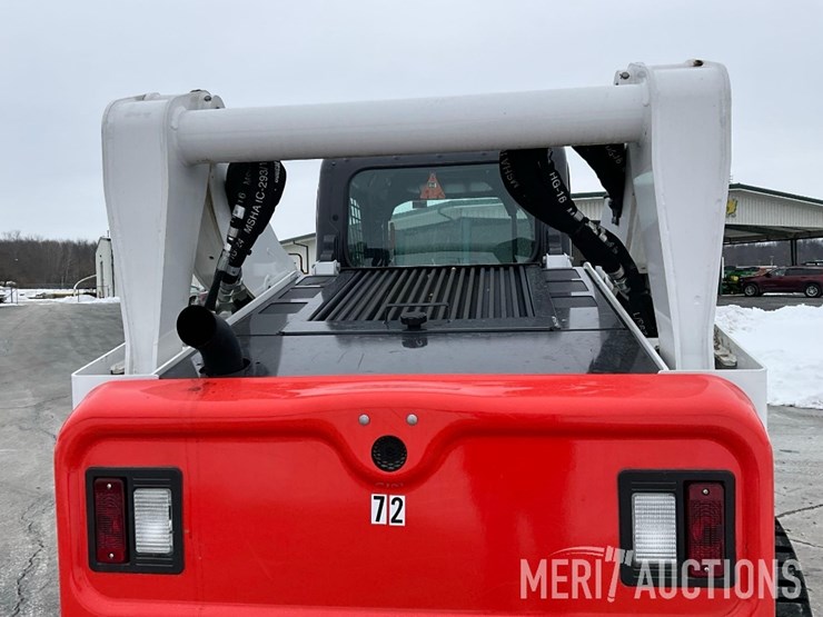 2024-bobcat-t740-image-20