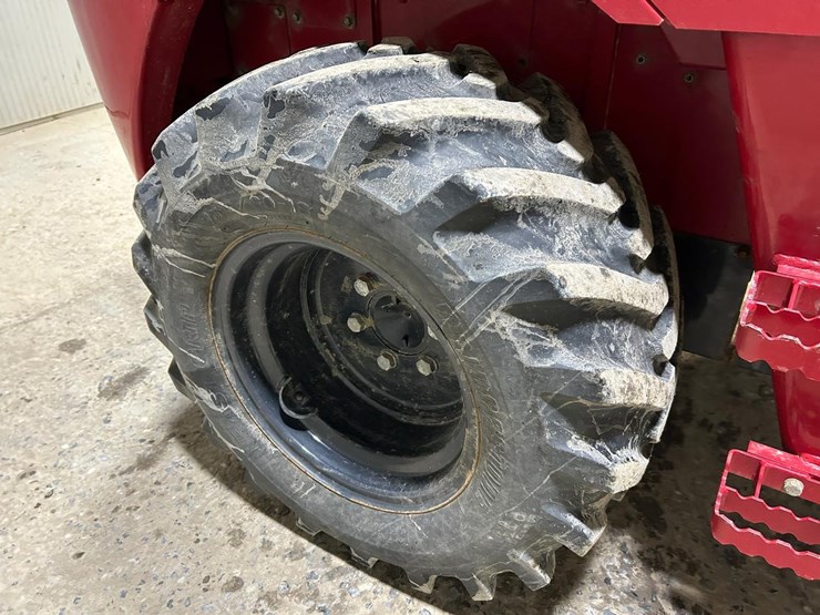 2022-yanmar-v4-7-image-11