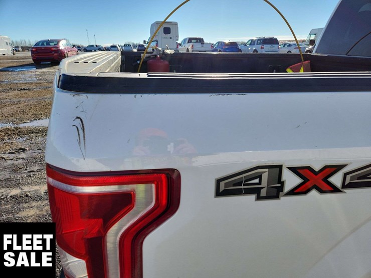 2017-ford-f150-image-28