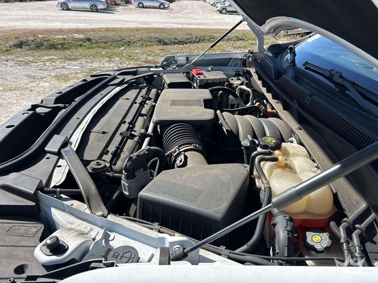 2022-chevrolet-tahoe-image-9