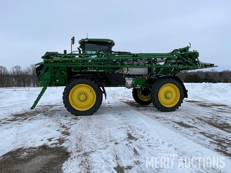 2024-john-deere-408r-image-2