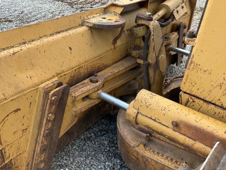 1987-caterpillar-d4h-image-30