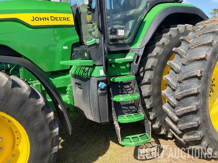 2023-john-deere-8r-280-image-17