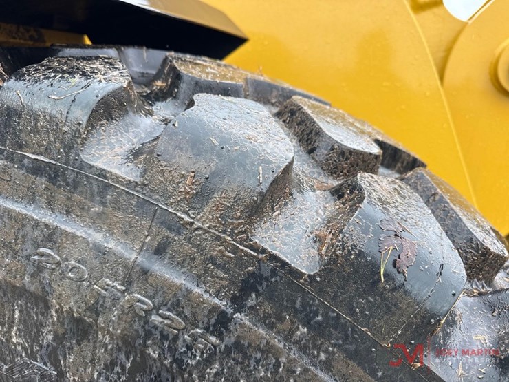 caterpillar-926-image-20