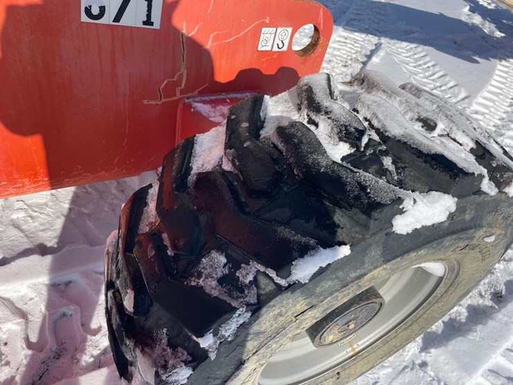 2008-jlg-600s-image-29