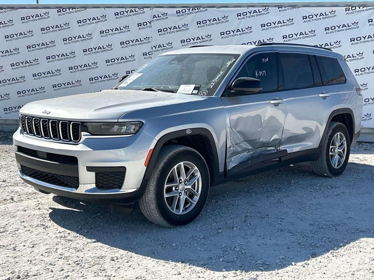 2022-jeep-grand-cherokee-image-1