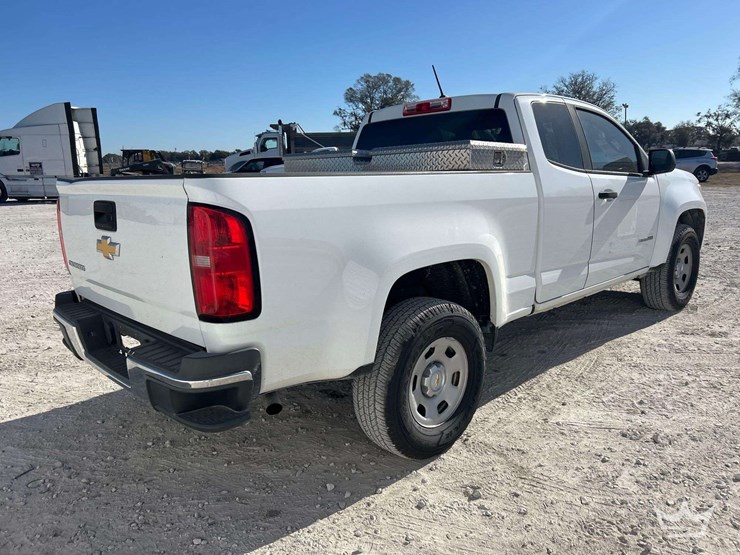 2018-chevrolet-colorado-image-3