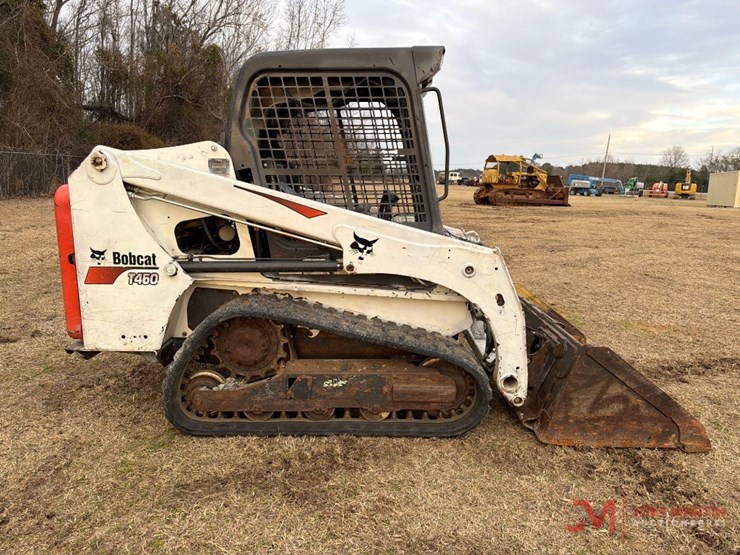 2020-bobcat-t450-image-2