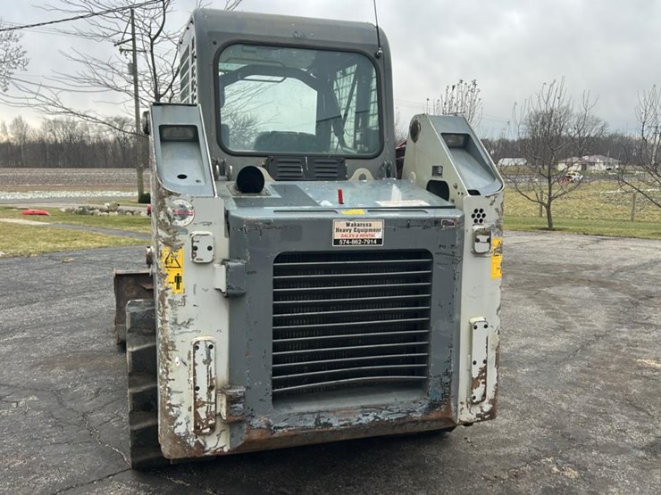 2017-takeuchi-tl8-image-6