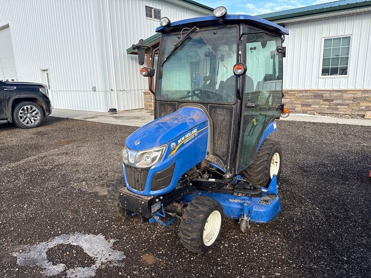 new-holland-25s-utility-tractor-image-1