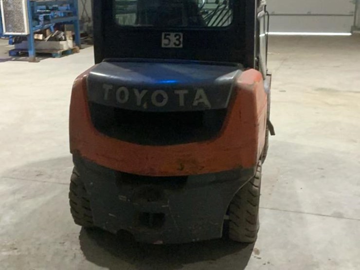 2018-toyota-8fdu25-image-4