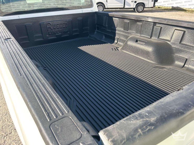 2015-ford-f350-image-22