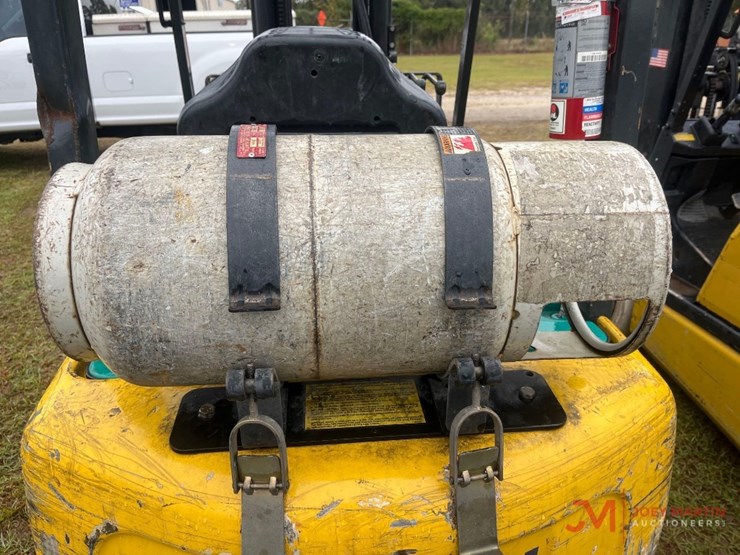 2001-komatsu-kg18ht-17-forklift-image-7