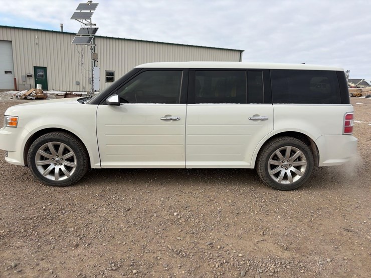 2011-ford-flex-image-6