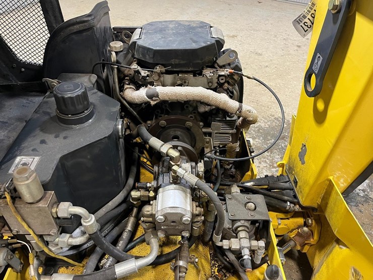 2013-bomag-bw900-50-image-32