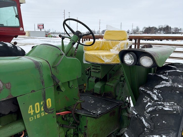 john-deere-4020-image-5