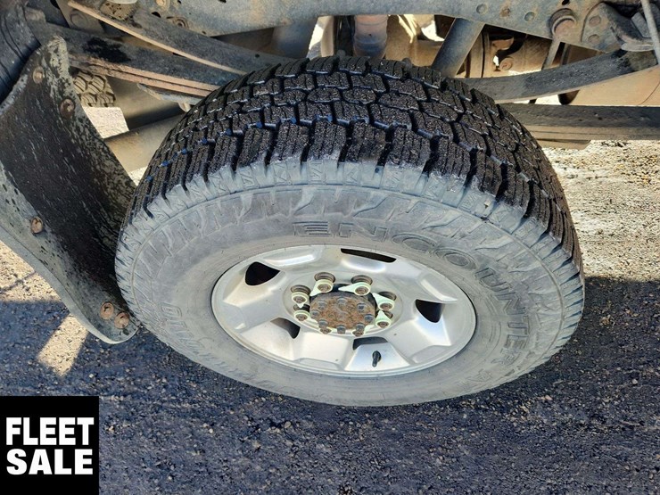 2012-ford-f350-image-12