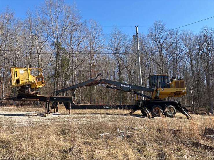 2005-deere-437c-image-1