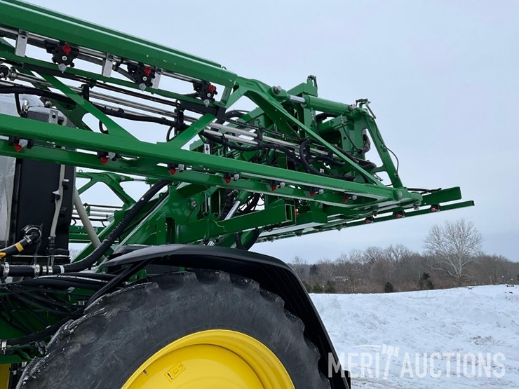 2024-john-deere-408r-image-16