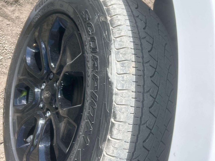 2020-ford-f150-image-13