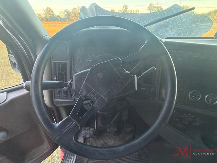 1997-kenworth-p-2000-sleep-truck-tractor-image-16