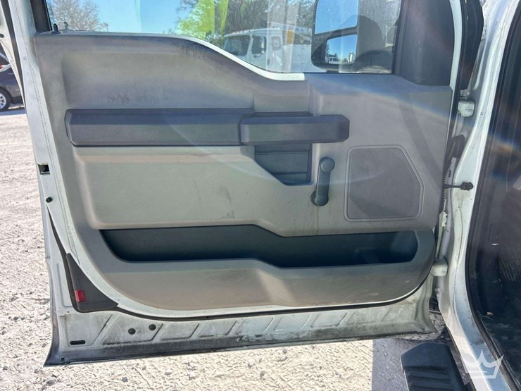 2017-ford-f250-image-10