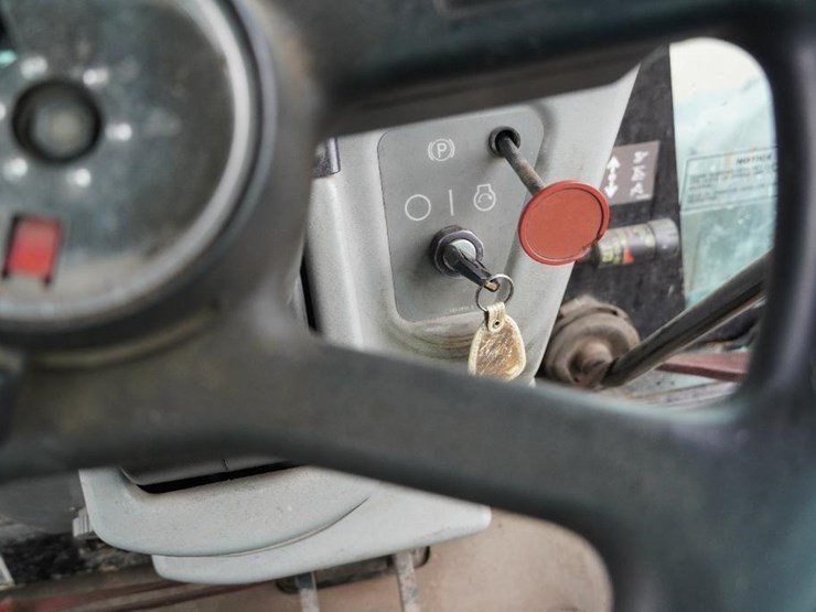 2000-caterpillar-525-image-34