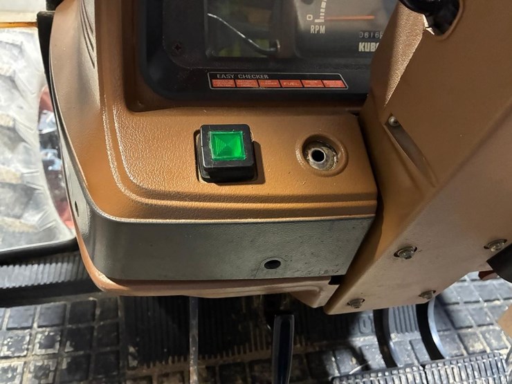 kubota-m8950-image-22