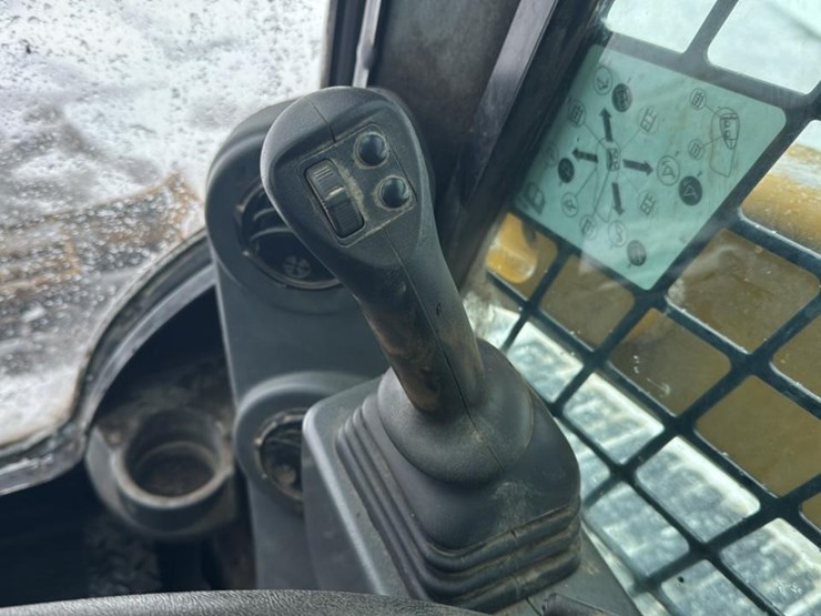 2023-caterpillar-299d3-xe-image-43