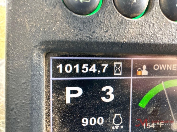 2018-deere-748l-image-23