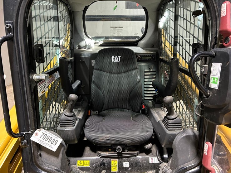 2023-caterpillar-259d3-image-20