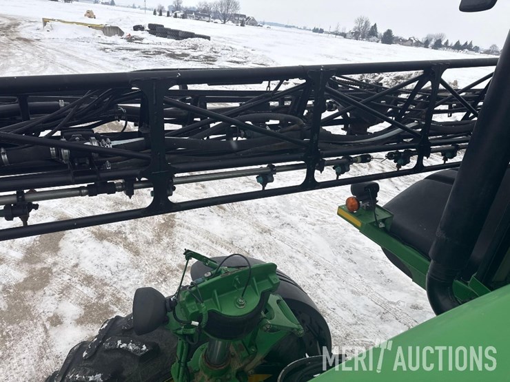 2010-john-deere-4830-image-47