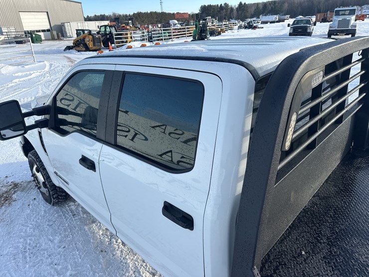 2017-ford-f350-image-23