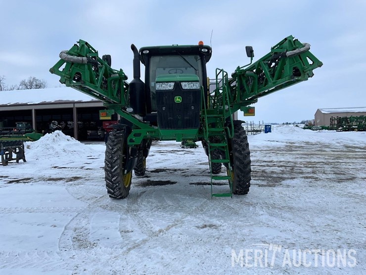 2015-john-deere-r4038-image-7