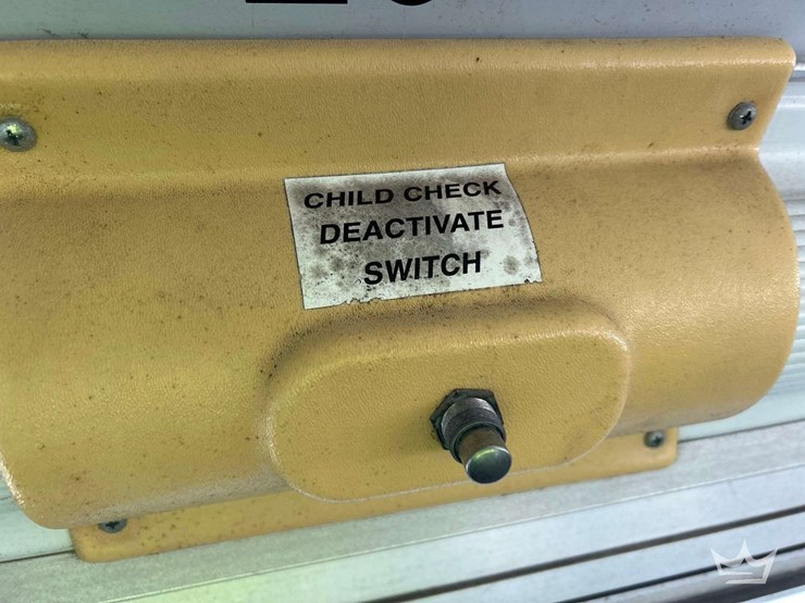 2009-bluebird-all-american-image-20