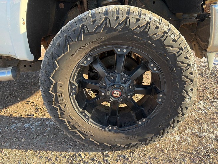 2010-ford-f250-image-19