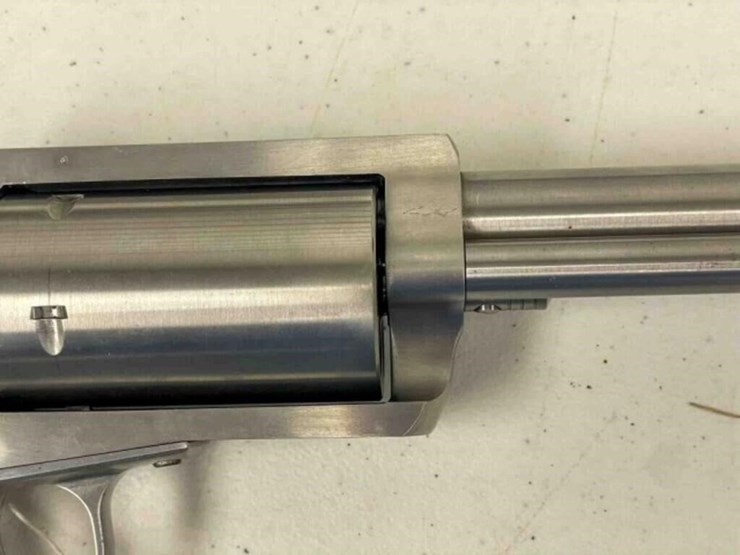 magnum-research-revolver-image-14