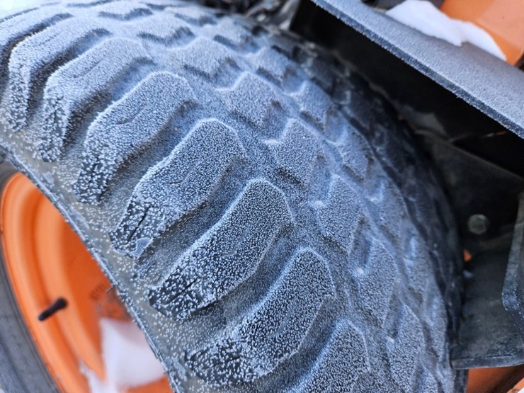 #182-•-scag-stand-up-zero-turn-mower-image-23