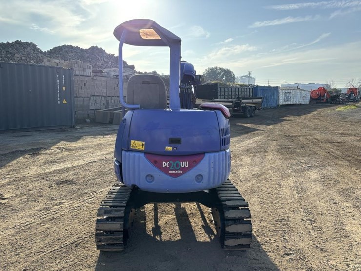 komatsu-pc20uu-3-image-8