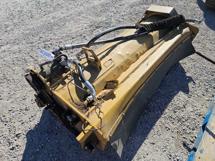 john-deere-5085m-image-3