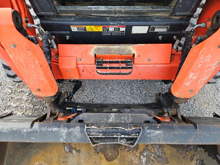 kubota-svl90-2-image-5