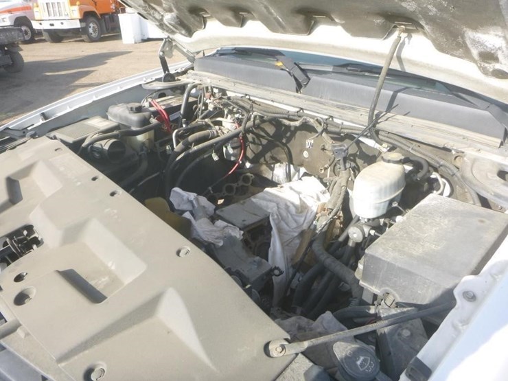 2008-gmc-3500-image-13