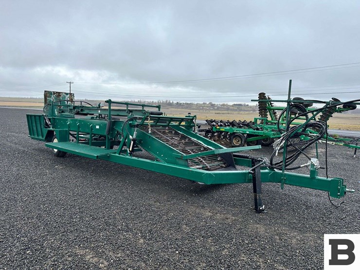 2022-willsie-2-row-sweet-potato-harvester---moses-lake,-wa-image-5