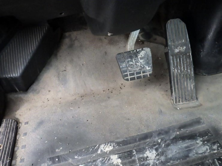 2018-western-star-5700xe-image-28