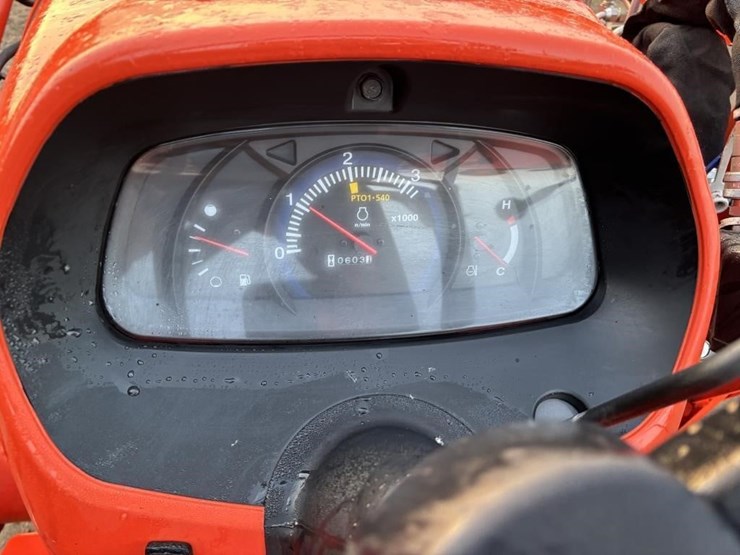 2018-kubota-l2501d-image-27