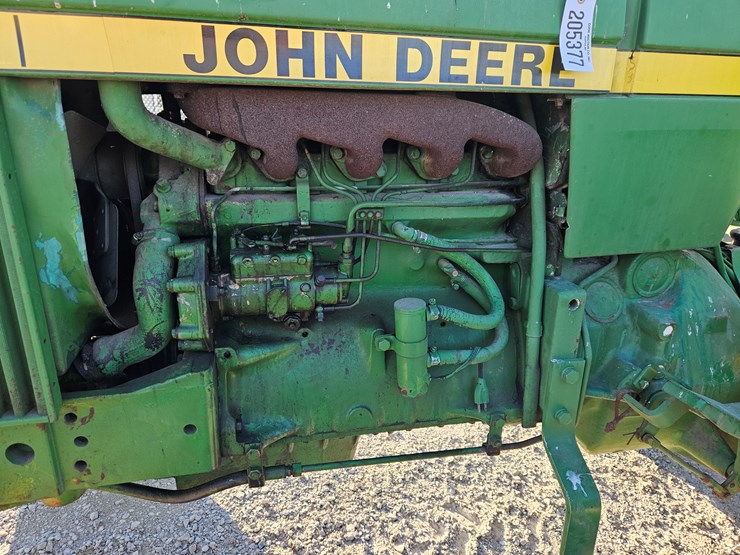 1983-john-deere-2550-image-16