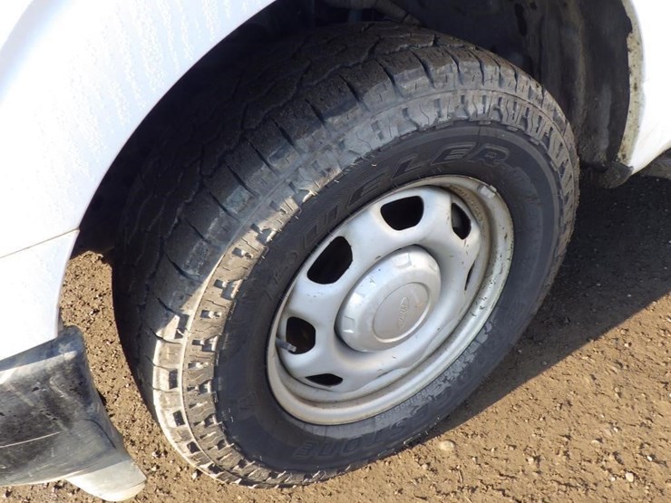 2021-ford-f150-image-10