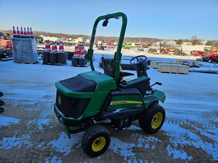 john-deere-1550-image-5